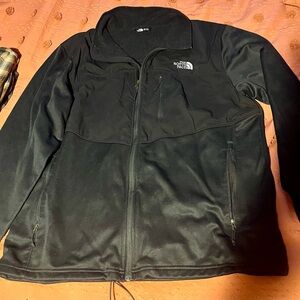 The North Face Men's Black Performance Jacket